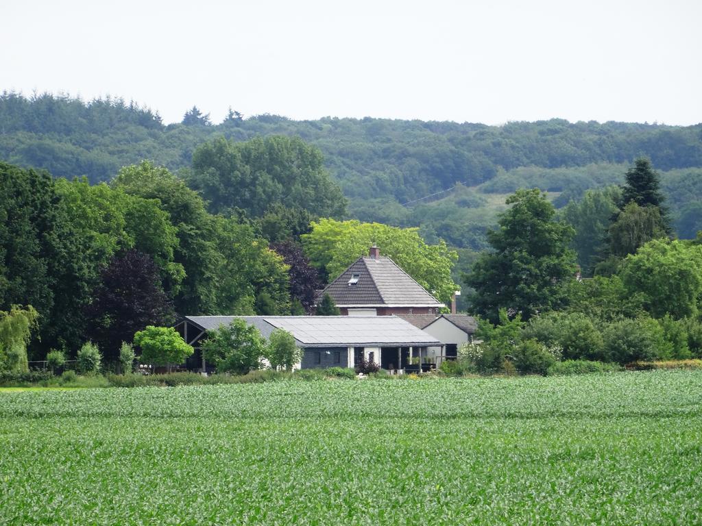 Liefkeshoek Villa Cuijk Bagian luar foto